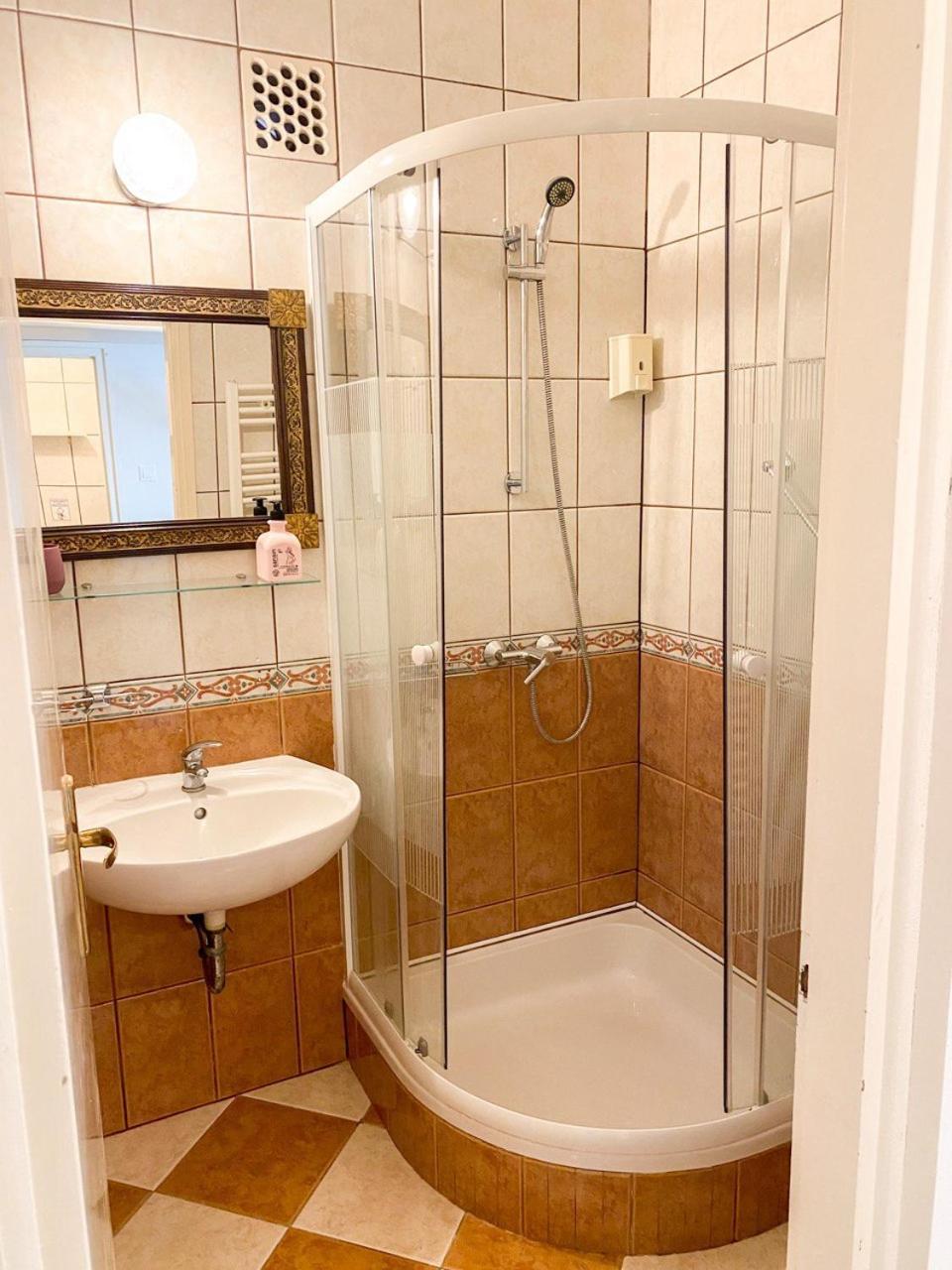 Villa Vilara Heviz Luaran gambar